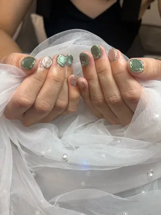 ネイル 黒須莉奈 IRYのネイルデザイン