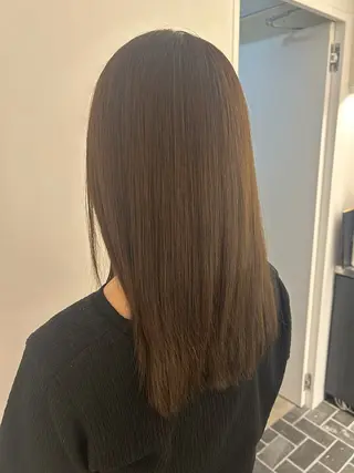 カラー UNBIRTHDAY ゆづみのヘアスタイル
