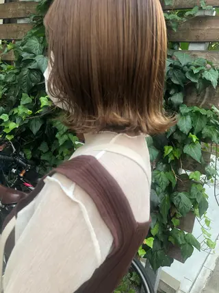 ミディアム レイヤーカット/ 透明感カラーmikuのヘアスタイル