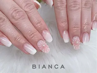 ネイル Bianca 若松 颯菜のネイルデザイン
