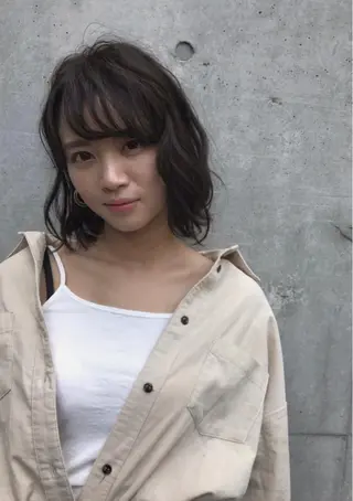 ショート カラー ヘアアレンジ 暗髪カラー🫐パーマ おくだりんかのヘアスタイル