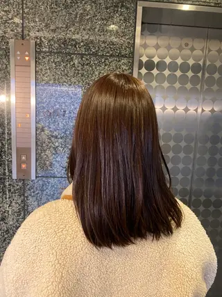 ミディアム カラー 佐藤 紗奈のヘアスタイル