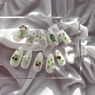 ネイル 小林 未歩のネイルデザイン