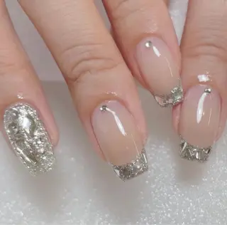 ネイル クイーンズネイル銀座所属・Queeens nailのネイルデザイン