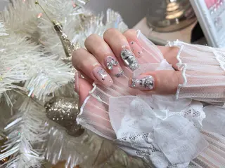 ネイル 23時まで❤︎韓国、 ワンホンネイルのネイルデザイン