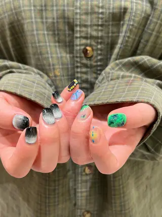 ネイル オシャレデザイン 🧺🪽/SHUNOのヘアスタイル