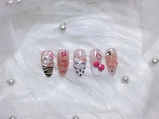 ミディアム cici nailのネイルデザイン