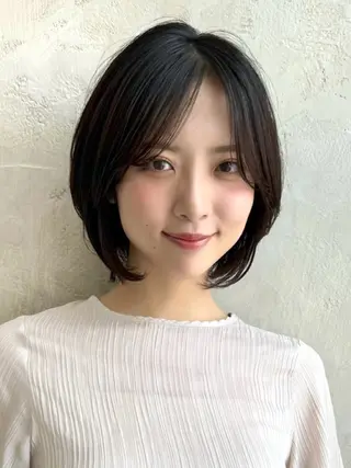 ショート カラー 💍新宿ショート 💍岩田莉奈のヘアスタイル