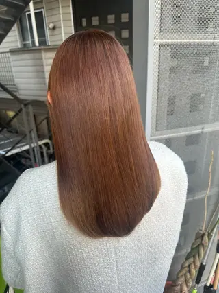 セミロング 吉田 愛梨のヘアスタイル