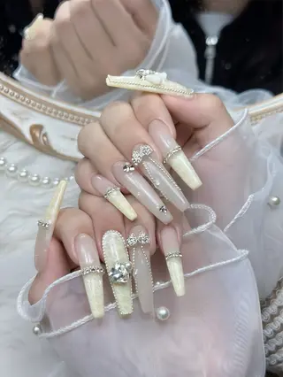 ネイル Julli ジュリのネイルデザイン