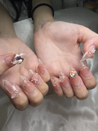 ネイル ビジュード ネイルのネイルデザイン