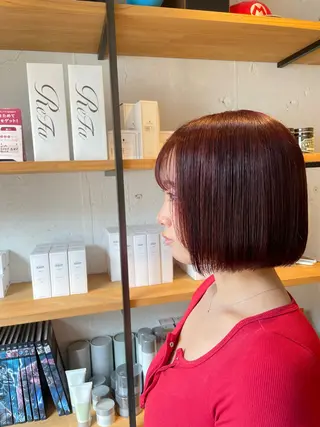 ミディアム EIGHT サイショ ミズキのヘアスタイル