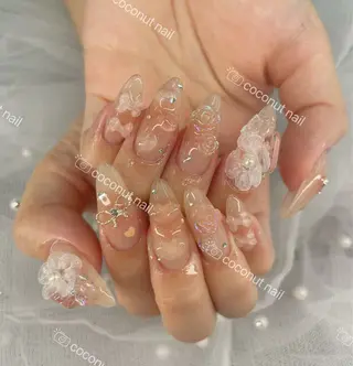 ネイル 神田 ココナッツのネイルデザイン