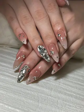 ネイル KUULa所属・上田 華惟のネイルデザイン