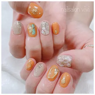 ネイル ＶＩＶＩ nailsalonのネイルデザイン