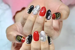 ネイル レイジー スワンのネイルデザイン