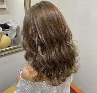 セミロング カラー 🎀モテ髪ﾐﾙｸﾃｨ ｰ🎀yasunaのヘアスタイル