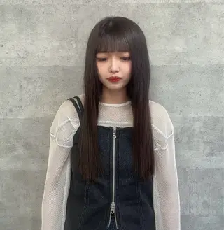 ロング カラー ヘアアレンジ M. KURUMIのヘアスタイル