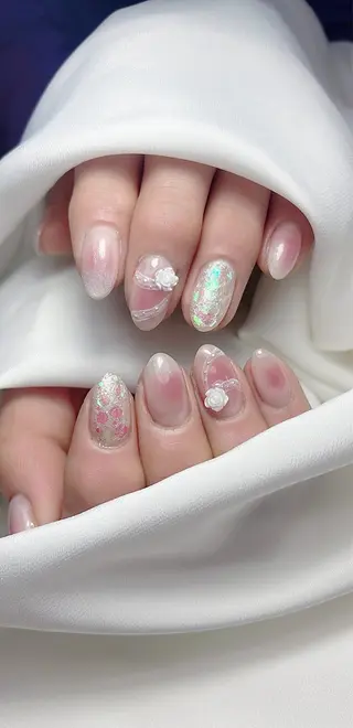 ネイル Nhit Nailsのネイルデザイン
