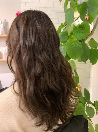 セミロング カラー ぱつボブ/ ショート/YUKIのヘアスタイル