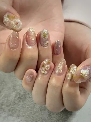 ネイル FIORITURA Maikoのネイルデザイン