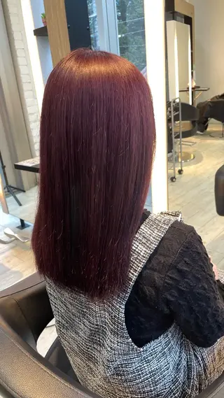 ミディアム カラー ブリーチ/髪質改善/ ハイトーン/暖色のヘアスタイル