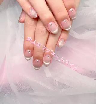 ネイル pink ladyサロン所属・べ にのネイルデザイン