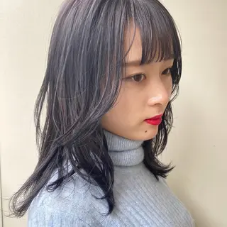 セミロング ブリーチなしカラー ダブルカラーエクステのヘアスタイル