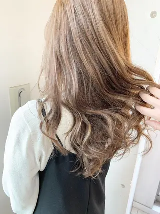 ミディアム カラー パーマ 白髪ぼかしハイライト 柳川拓哉のヘアスタイル