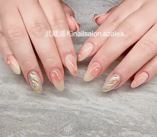 ネイル R inのネイルデザイン