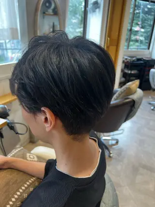 ショート 吉村 美咲のヘアスタイル