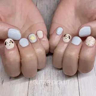 ネイル ☁️BLITZ 🎀笠原雪音🎀のネイルデザイン