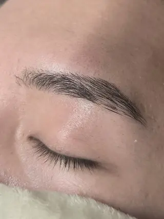 メンズ アイブロウ lala eyelash 三田/田町店所属・lala 三田/田町AOIの眉毛・アイブロウイメージ