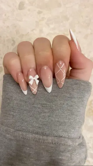 ネイル EMI ANA.CHUOのネイルデザイン