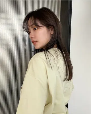 セミロング カラー 🟡ひろの/ツヤ カラー/髪質改善🟡のヘアスタイル