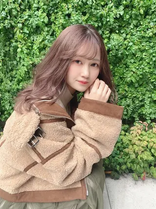 セミロング カラー Amelie所属・Amelie yunのヘアスタイル