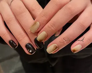 ネイル 花岡 美沙子のネイルデザイン