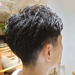 メンズ K. RYOのヘアスタイル