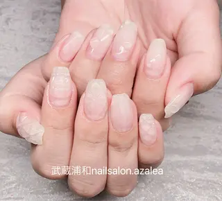 ネイル R inのネイルデザイン