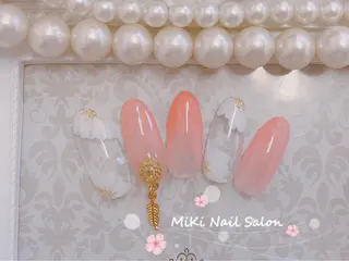 ネイル MiKi Nai池袋 長さだし得意のネイルデザイン