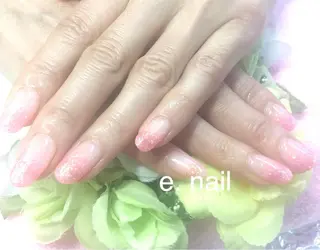 ネイル e.nail所属・和賀井 恵理のネイルデザイン