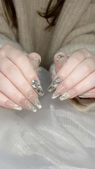 ネイル Squeen Nailのネイルデザイン