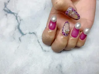 ネイル ネイルリボン 受付スタッフのネイルデザイン