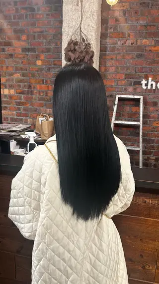 カラー the BRIDGE マナ🎀のヘアスタイル