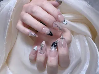 ネイル Rolakira マニのネイルデザイン