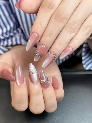 ネイル Iconic所属・Iconic Nailのネイルデザイン