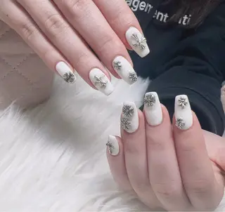 ネイル ＆ME アンドミーのネイルデザイン