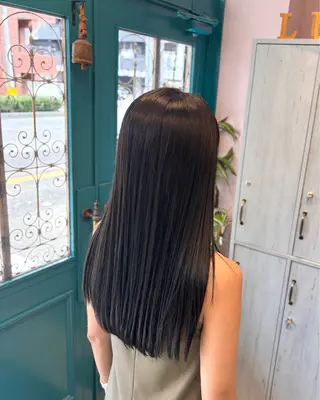 ロング カラー 🌱なゆみ🌱透明感 /ナチュラル/高宮のヘアスタイル