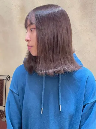 ミディアム カラー 塩谷 雪花のヘアスタイル