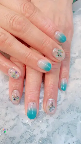 ネイル T. kayoのネイルデザイン